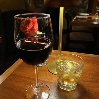 Shakti's - Full pour of Merlot. - Italian Near Me - Wenatchee, Washington