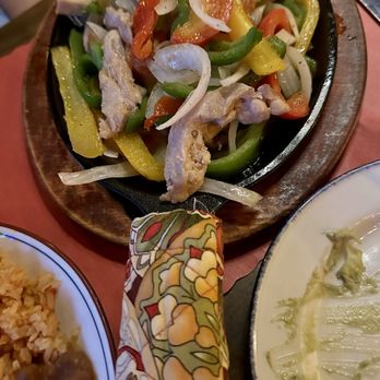 Tony's Jacal - Chicken Fajitas - Salad Near Me - Solana Beach, California Tony's Jacal - Chicken Fajitas - Salad Near Me - Solana Beach, California