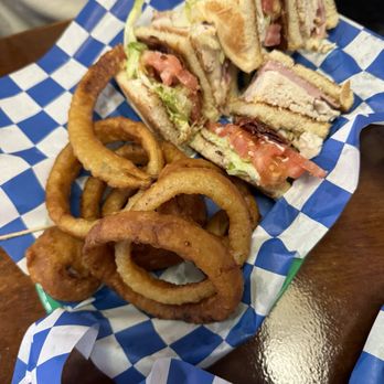 Lisa Marie's Kitchen - Ordered the club sandwich with a side of onion rings It was great!! - Food Trucks Near Me - North Las Vegas, Nevada Lisa Marie's Kitchen - Ordered the club sandwich with a side of onion rings It was great!! - Food Trucks Near Me - North Las Vegas, Nevada