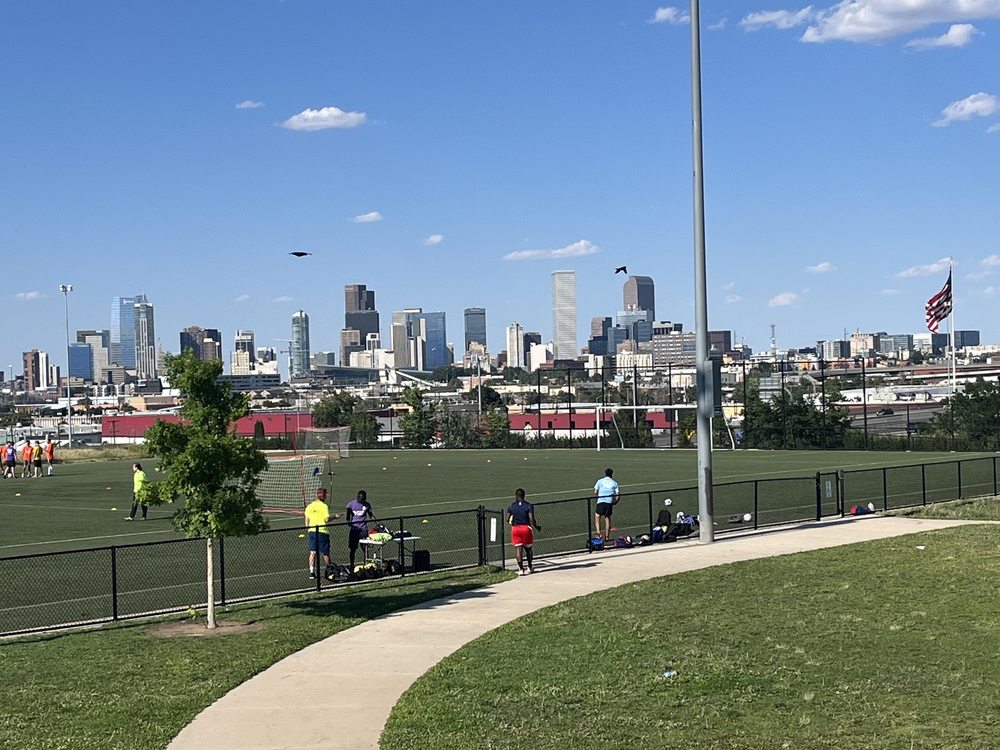 BARNUM PARK Updated September 2024 21 Photos & 27 Reviews 360 N