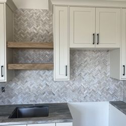 Ivie's Remodeling - Kitchen Backsplash and tile work close up.