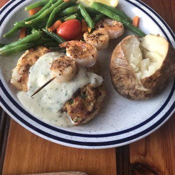 Dockside Restaurant - Stuffed Flounder with shrimp and scallops - Seafood Near Me - Beaufort, South Carolina Dockside Restaurant - Stuffed Flounder with shrimp and scallops - Seafood Near Me - Beaufort, South Carolina