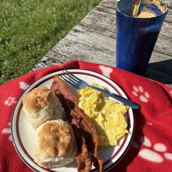 Shannon's Pit Stop - Fluffy biscuits, crispy bacon, fresh eggs