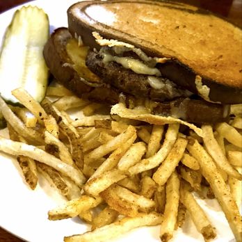 Father Paddy's - Patty Melt - Irish Pub Near Me - Woodland, California