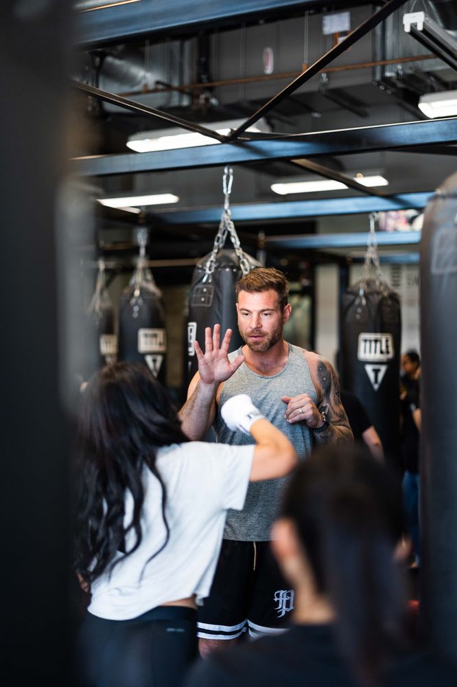 TITLE Boxing Club Pavilions Logo