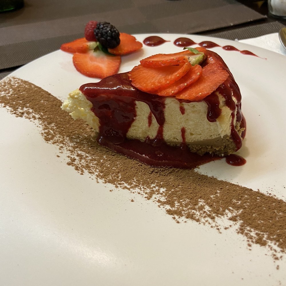 Romeo - Strawberry cheesecake - Pizza Near Me - Playa del Carmen, ROO Romeo - Strawberry cheesecake - Pizza Near Me - Playa del Carmen, ROO