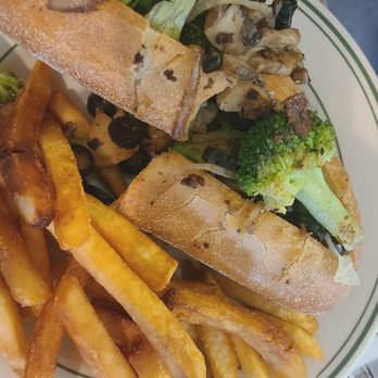 Tony's Pizza and Pasta - Veggie Sub - Pizza Near Me - Bridgeville, Delaware Tony's Pizza and Pasta - Veggie Sub - Pizza Near Me - Bridgeville, Delaware