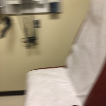 Docs Urgent Care North Haven - Paper not changed since last person - Urgent Care Near Me - North Haven, Connecticut