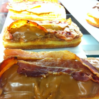 Mariano's - Hoffman Estates - The INFAMOUS Gourmet Maple Bacon Donut! :9 - Bakeries Near Me - Hoffman Estates, Illinois Mariano's - Hoffman Estates - The INFAMOUS Gourmet Maple Bacon Donut! :9 - Bakeries Near Me - Hoffman Estates, Illinois