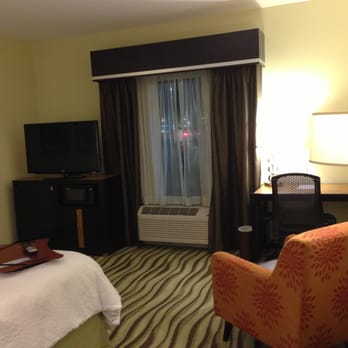 Hampton Inn Knoxville/Clinton I-75 - Hotels Near Me - Clinton, Tennessee