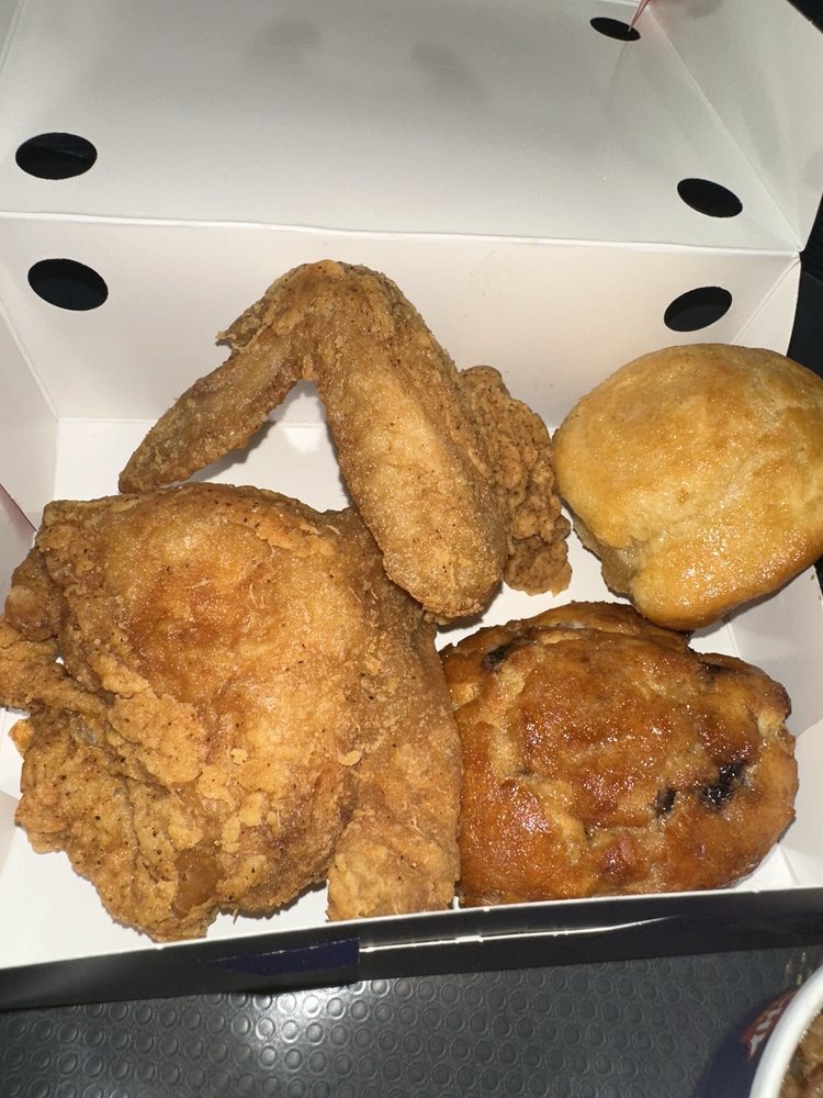 Krispy Krunchy Chicken Logo