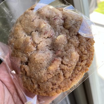 Butter Pecan Bakeshop - Strawberries + cream - Bakeries Near Me - Pinole, California Butter Pecan Bakeshop - Strawberries + cream - Bakeries Near Me - Pinole, California