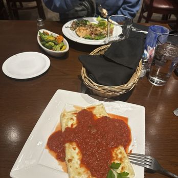 Distasio's On The Bay - Manicotti and salmon dinner - Italian Near Me - Morro Bay, California