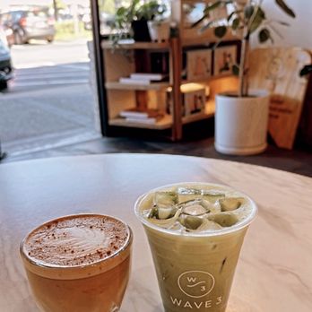Wave 3 Coffee and Chocolate - Mocha PSL cappuccino and Fall in Tokyo - Coffee & Tea Near Me - Atlanta, Georgia