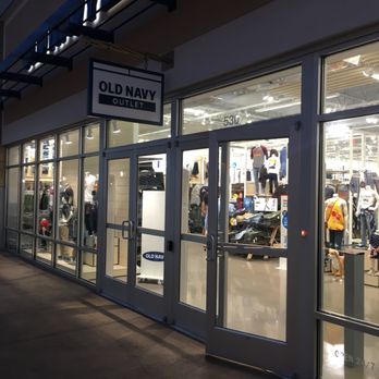 Tanger Outlets National Harbor - New Old Navy Outlet!! - Outlet Stores Near Me - National Harbor, Maryland