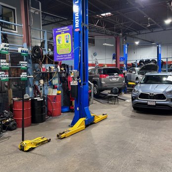 Carlos Auto Garage