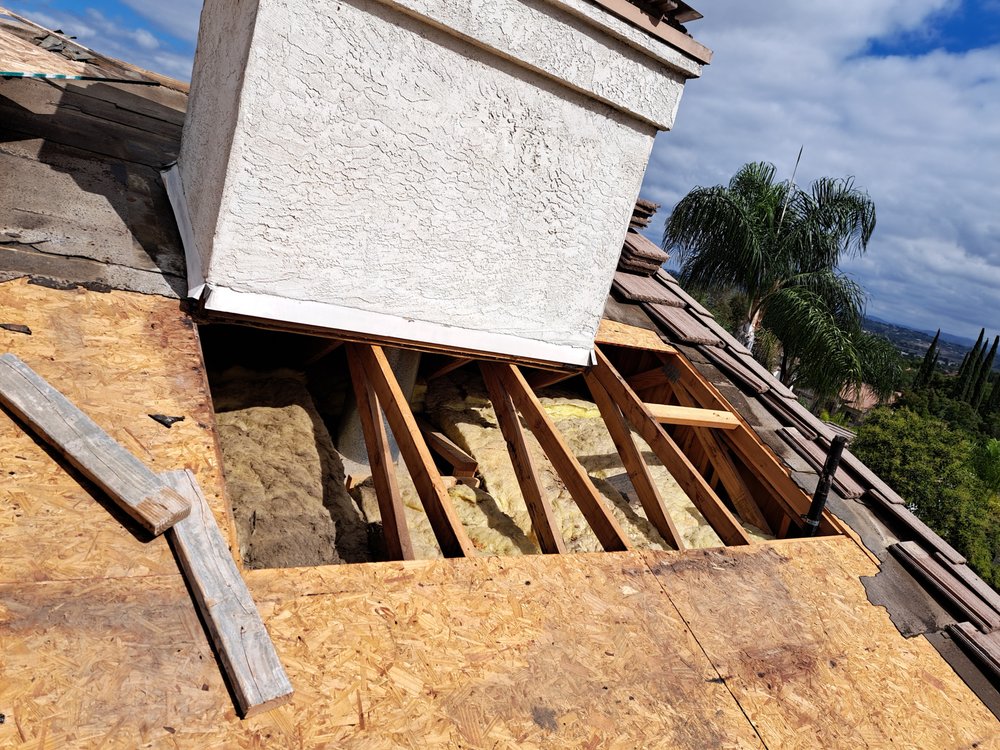 Slide of A V O Handyman Services