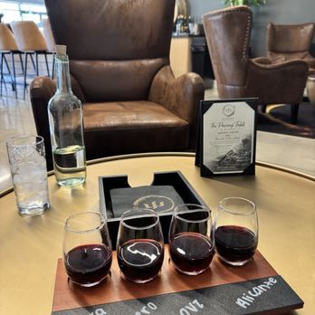 Mindset Winery & Lounge - Wineries Near Me - Southington, Connecticut