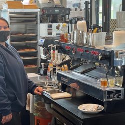 D’s Donuts - Espresso machine