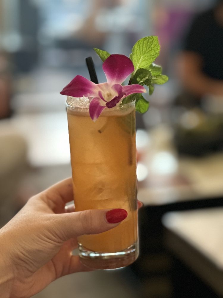 AC SKY BAR Updated July 2024 438 Photos & 228 Reviews 333 S