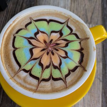 Wild Oak Cafe - Rainbow Latte - Cafes Near Me - Glendale, California