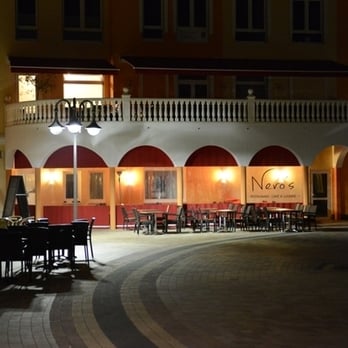 Nero's - Salad Near Me - Nauheim, HE