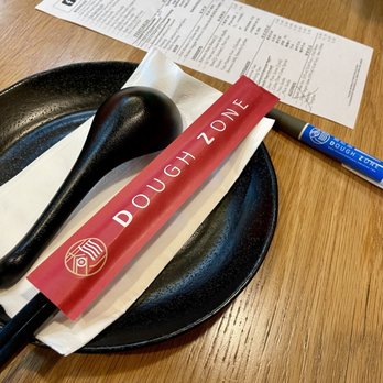 Dough Zone Dumpling House - Walnut Creek - Setting - Chinese Near Me - Walnut Creek, California