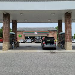 7-Eleven
