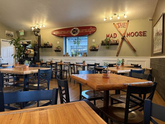 Mad Moose Cafe by null