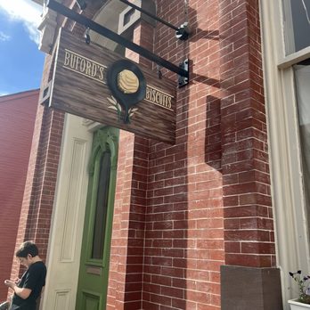 Buford's Biscuits - Front - New American Near Me - Leesburg, Virginia