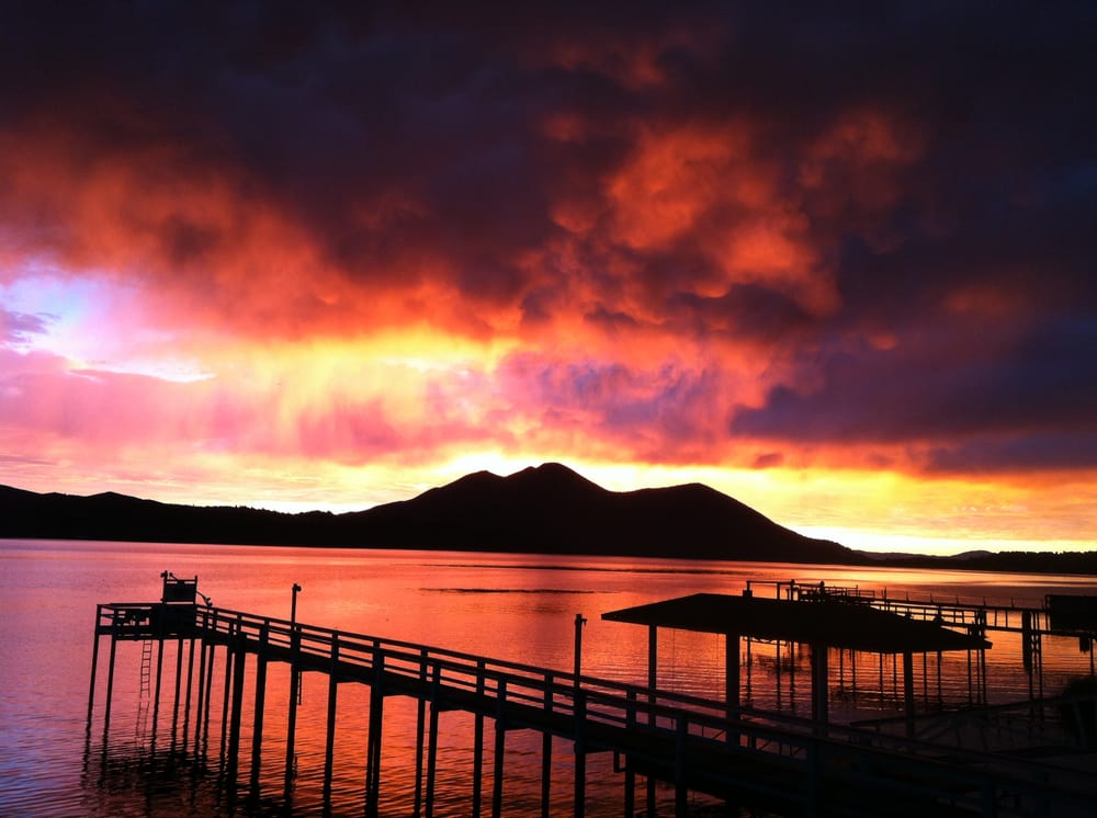 VISTA DEL LAGO LAKE HOUSE AND COTTAGES Updated June 2024 49 Photos