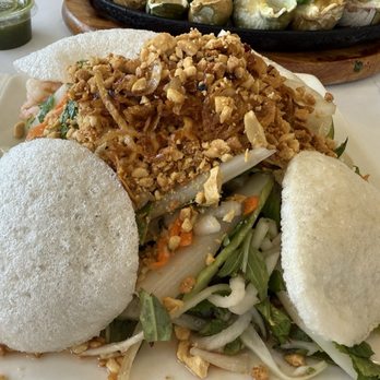 Bien Hen Restaurant - Salad - Seafood Near Me - Westminster, California Bien Hen Restaurant - Salad - Seafood Near Me - Westminster, California