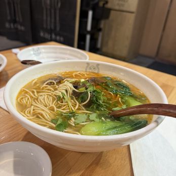 TastiGo Kitchen - Rib meat noodles soup with cilantro - Chinese Near Me - Miami, Florida TastiGo Kitchen - Rib meat noodles soup with cilantro - Chinese Near Me - Miami, Florida