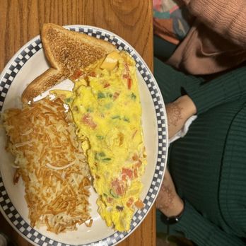 Cafe South - Vegetable Omelette - Breakfast & Brunch Near Me - Charlotte, North Carolina Cafe South - Vegetable Omelette - Breakfast & Brunch Near Me - Charlotte, North Carolina