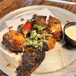 V Pizza + Julep - Cryin Hawaiian Wings (5)