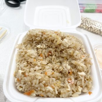 The Sushi Bar - rice in a styrofoam container - Sushi Bars Near Me - Miami, Florida