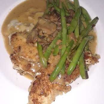Copper Premium Pub - chicken marsala - Pubs Near Me - Clover, South Carolina