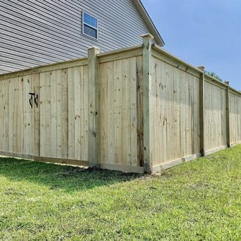 High Peak Contracting - Fence Replacement - Masonry/Concrete Near Me - Conroe, Texas High Peak Contracting - Fence Replacement - Masonry/Concrete Near Me - Conroe, Texas