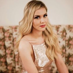 Symmetry Beauty with Ashley