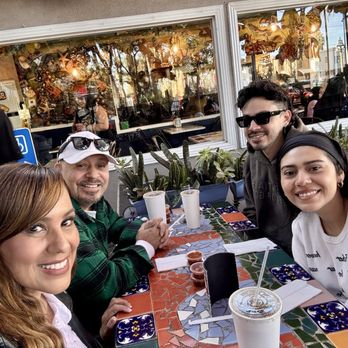Tio's Tacos - Mexican Near Me - Riverside, California