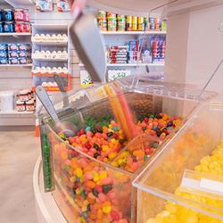 Jilly's Candy Factory