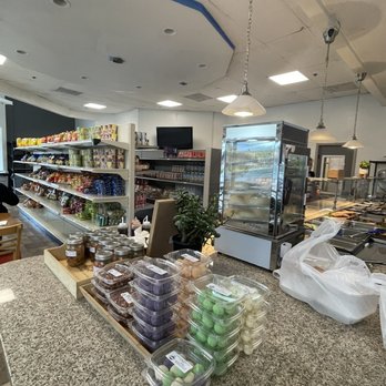 Bicol Express - They have a grocery! How awesome!!!!!! - Filipino Near Me - Fairfield, California Bicol Express - They have a grocery! How awesome!!!!!! - Filipino Near Me - Fairfield, California