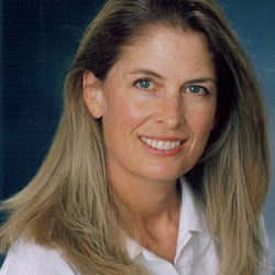 Laurie Edgcomb, LAc