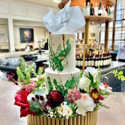 Simon's Bakery - Two tier wedding cake at 1 Lombard Street