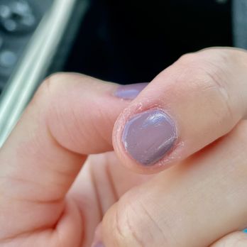 Cinderella Nails and Spa - I left the salon like this. The first nail tech thought this was okay. Are you serious? - Waxing Near Me - Friendswood, Texas