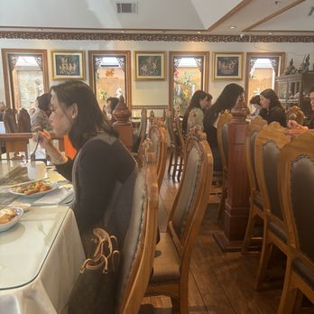 President Thai - Inside the restaurant - Thai Near Me - Pasadena, California President Thai - Inside the restaurant - Thai Near Me - Pasadena, California