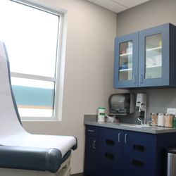 Eastside Urgent Care - Lilburn - Patient exam room