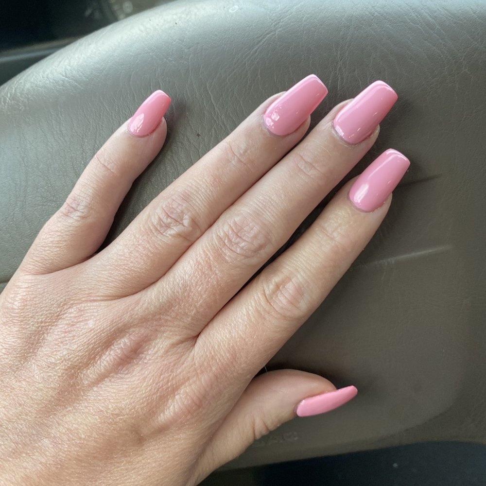 Gorgeous and elegant manicure, prettiest nails I've ever had.