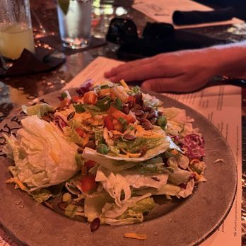 Richardson's - Massive side salad on chilled plate - New Mexican Cuisine Near Me - Phoenix, Arizona