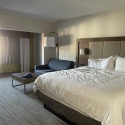Holiday Inn Express - Lompoc